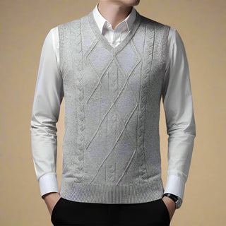 Spencer | Classic Knitted Cable Jumper with V-Neck for Men