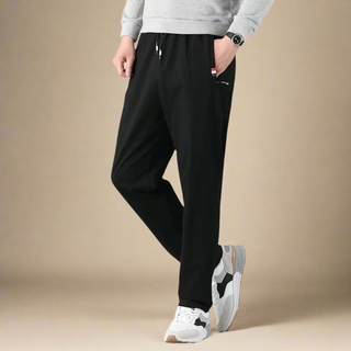 Sweatpants | Modern wide jogging bottoms for men | Regular Fit