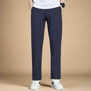 Tech Trousers | Casual elegant straight-leg jogging bottoms for men | Regular Fit